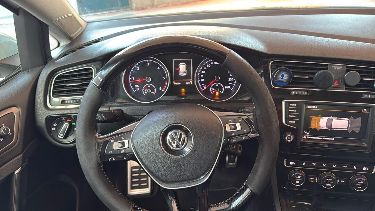 Volkswagen Golf 2.0 TDI 5p. 4MOTION Highline BlueMotion Technology