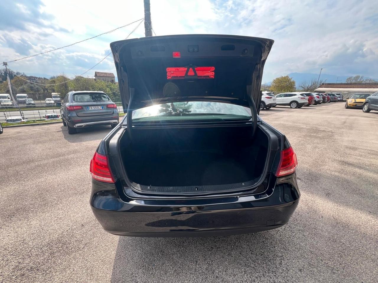 Mercedes-benz E 200 CDI Premium