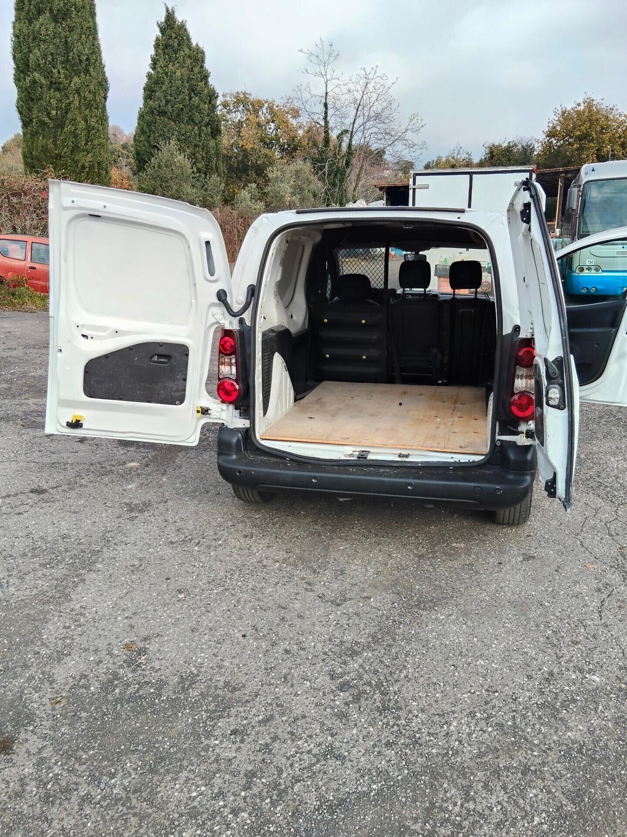 Peugeot Partner 1.6 HDi 90 CV L1 3 Posti Furgone