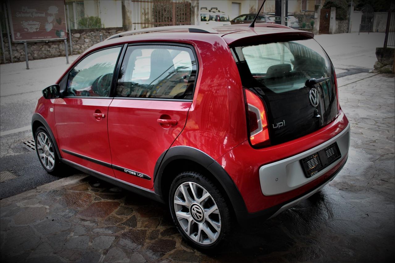 Volkswagen up! 1.0 75 CV 5p. cross neopatentati 41000 km