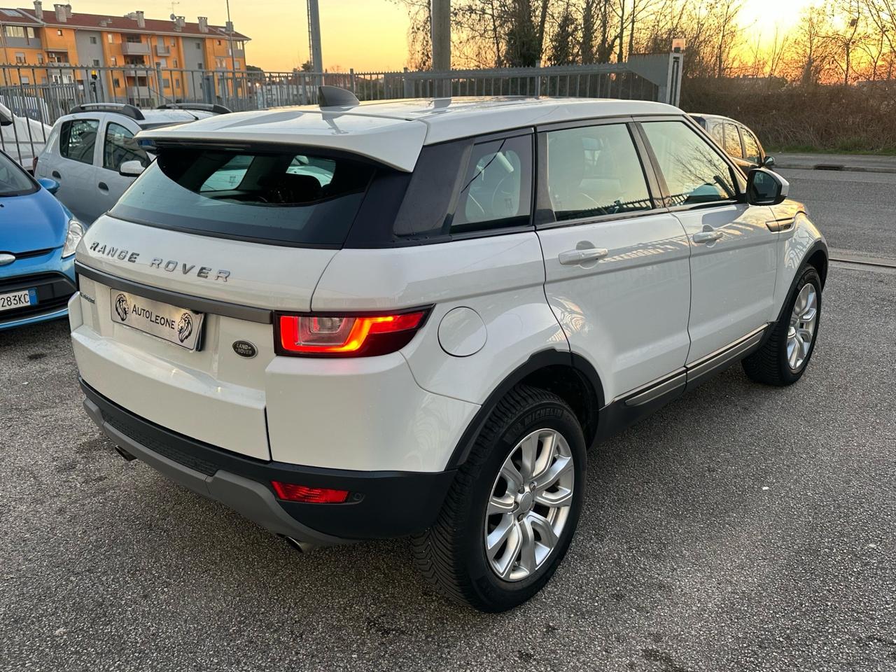 Land Rover Range Rover Evoque 2.0 TD4 150 CV 5p. Pure