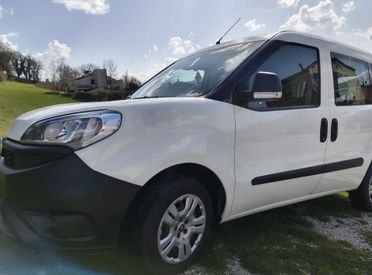 Fiat Doblo Doblò 5 P N1 con CarPlay e telecamera posteriore