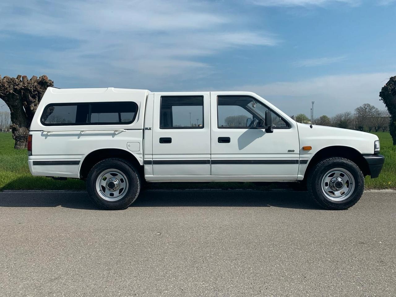 Isuzu Campo Crew Cab