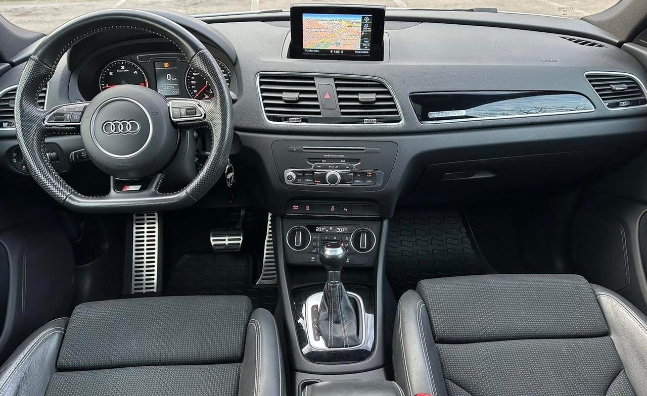 Audi Q3 2.0 Tdi quatt 150CV Stron SLINE TETTO