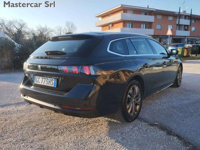 PEUGEOT 508 508 SW SW 1.5 bluehdi Business tg : GC773HS