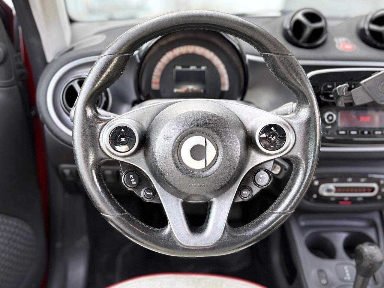 Smart fortwo coupe 1.0 Benzina 71CV E6 Neo - 2017