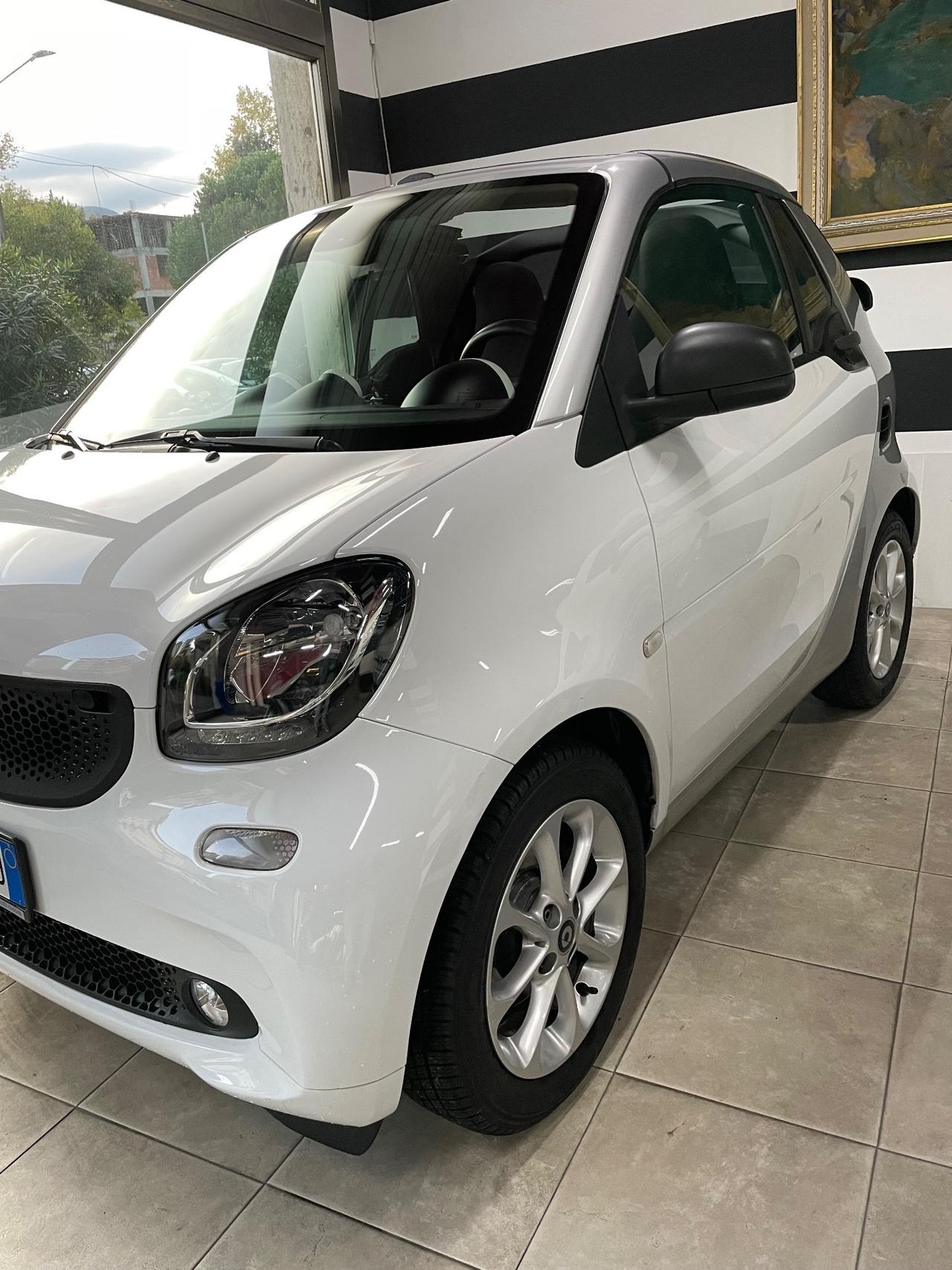 Smart ForTwo 70 1.0 twinamic cabrio Passion