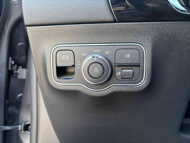 MERCEDES-BENZ GLA 200 d Automatic Sport Plus