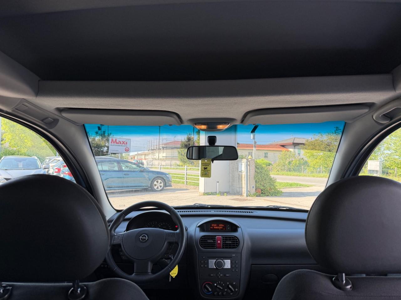 Opel Combo 1.6 benzina , metano