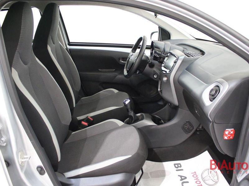 Toyota Aygo Aygo 5p 1.0 x-play 72cv
