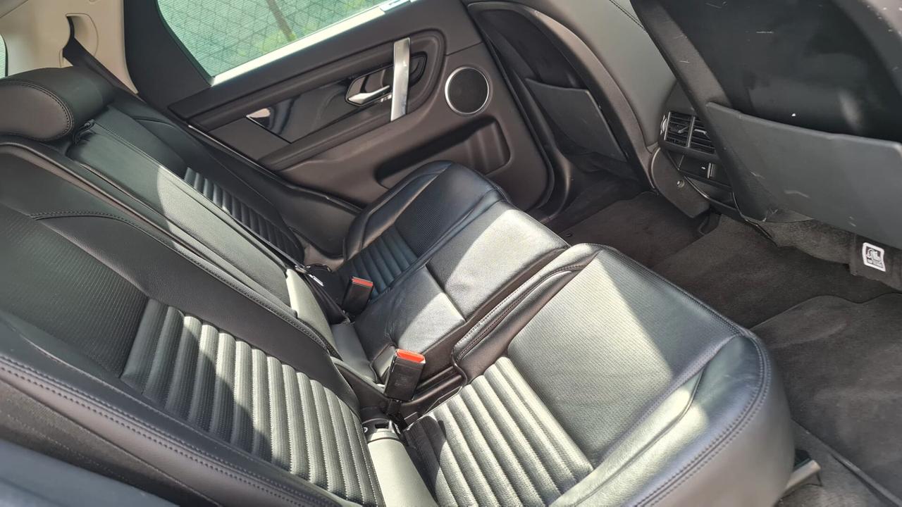 Land Rover Discovery Sport 2.0D I4-L.Flw 150 CV AWD Auto R-Dynamic HSE