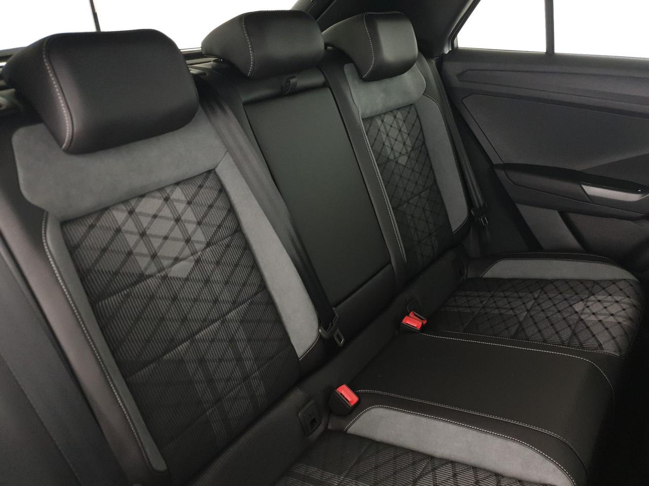 Volkswagen T-Roc 1.5 tsi r-line plus dsg
