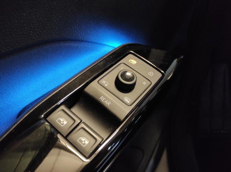 VOLKSWAGEN ID.3 - ID.3 Tech