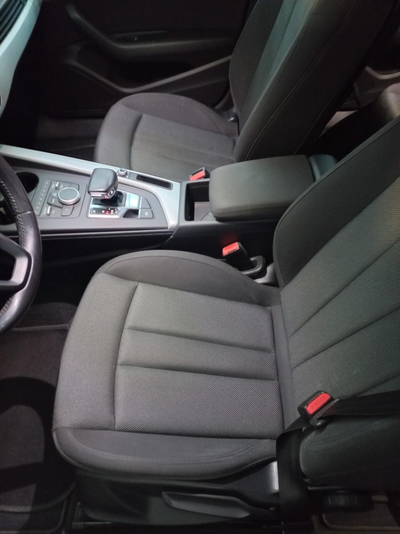 Audi A4 Avant 2.0 TDI 122 CV S tronic Business