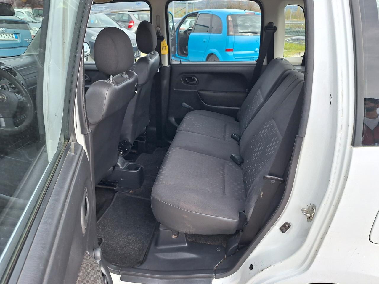 Opel Agila 1.2 16V Fashion Line