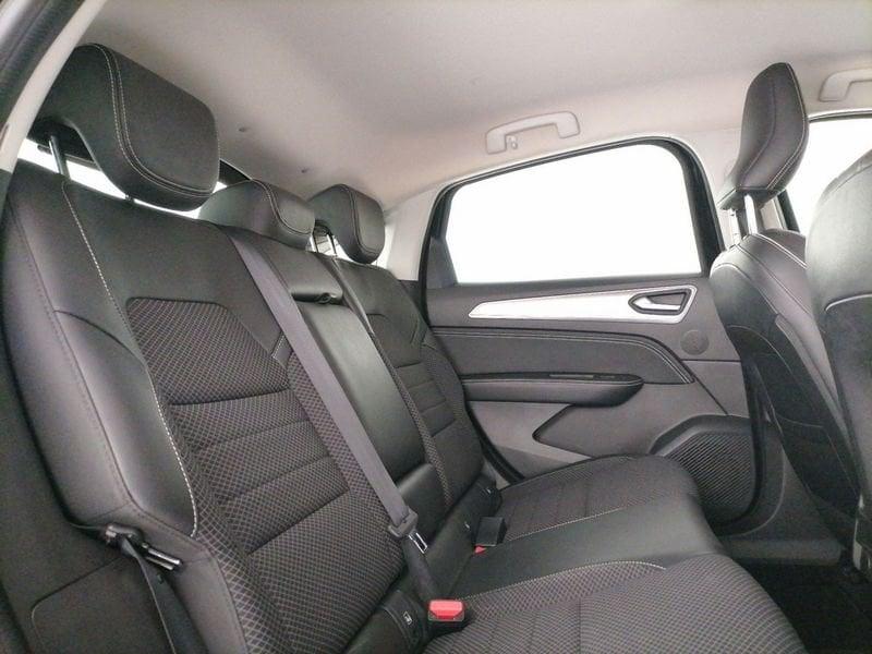 Renault Arkana 1.6 E-Tech full hybrid Techno 145cv