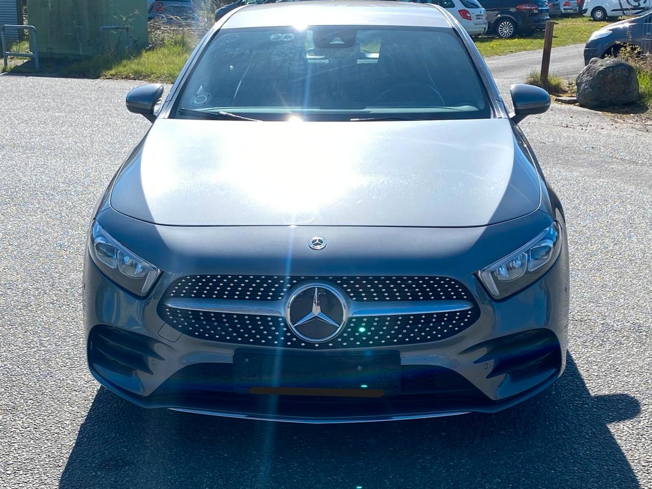 Mercedes-benz A 200 d Premium