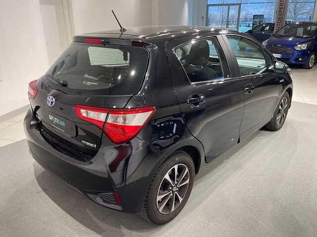 Toyota Yaris 1.5 Hybrid 5 porte Active