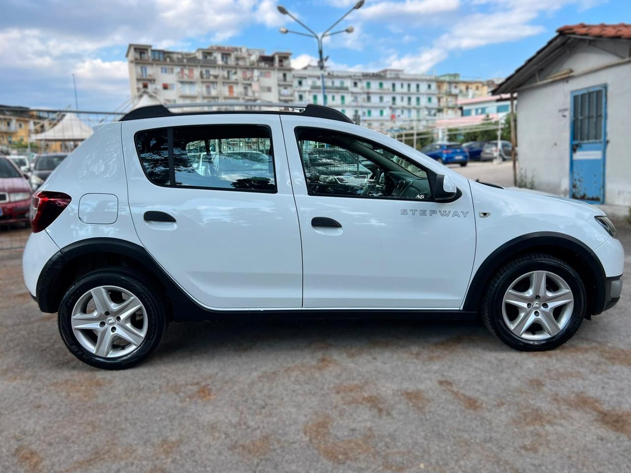 DACIA SANDERO STEPWAY 0.9 TCe TurboGPL 90CV - 2016