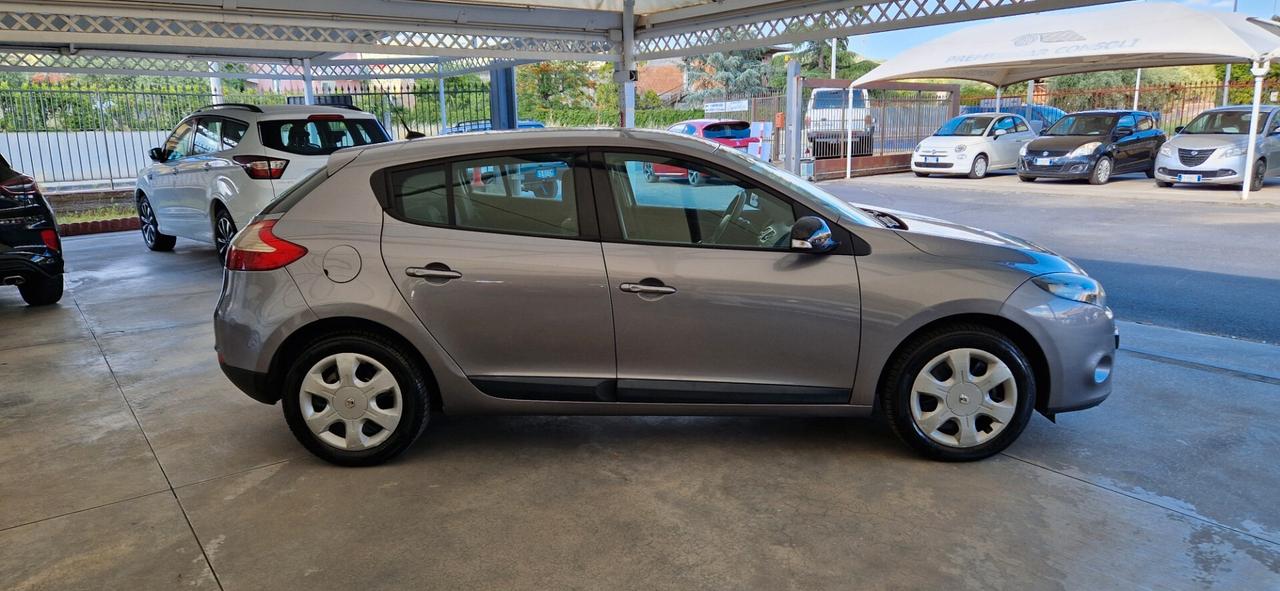 Renault Mégane 1.5 dCi 110cv Attractive