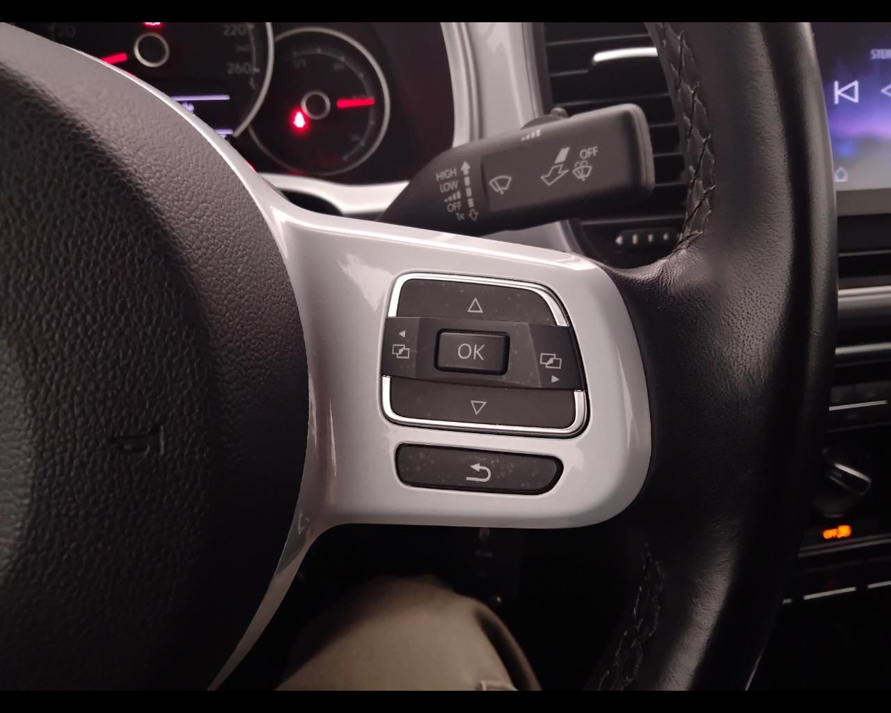 VOLKSWAGEN Maggiolino 2017 Cabrio - Maggiolino Cabrio 2.0 tdi Design 11