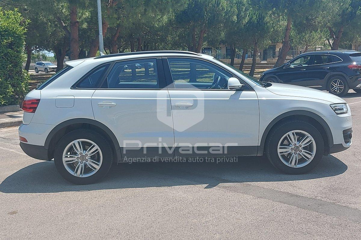 AUDI Q3 2.0 TDI quattro S tronic Advanced