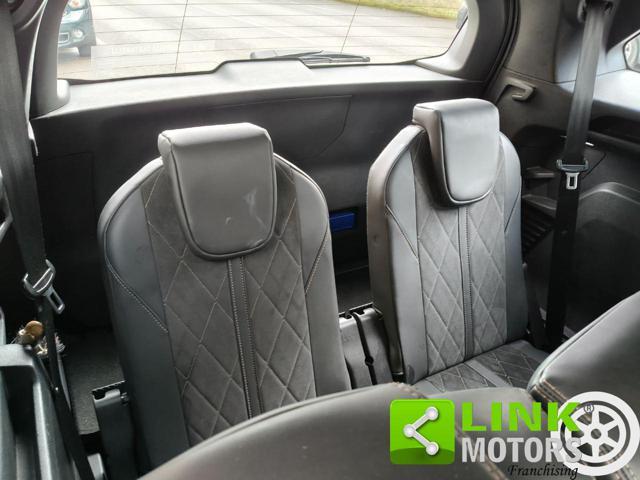 PEUGEOT 5008 BlueHDi 180 S&S EAT6 GT