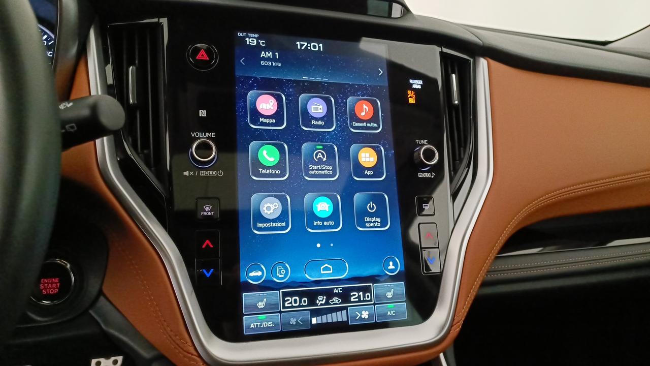 SUBARU Outback 2.5i Premium lineartronic