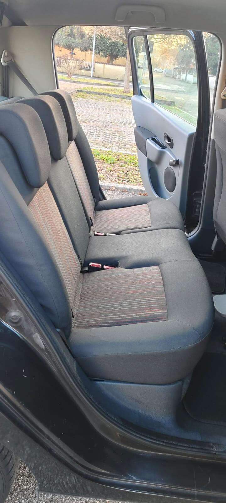 Renault Modus Grand 1.2 16V Dynamique