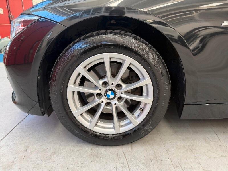 BMW Serie 3 (F30/31) 320d Touring Sport