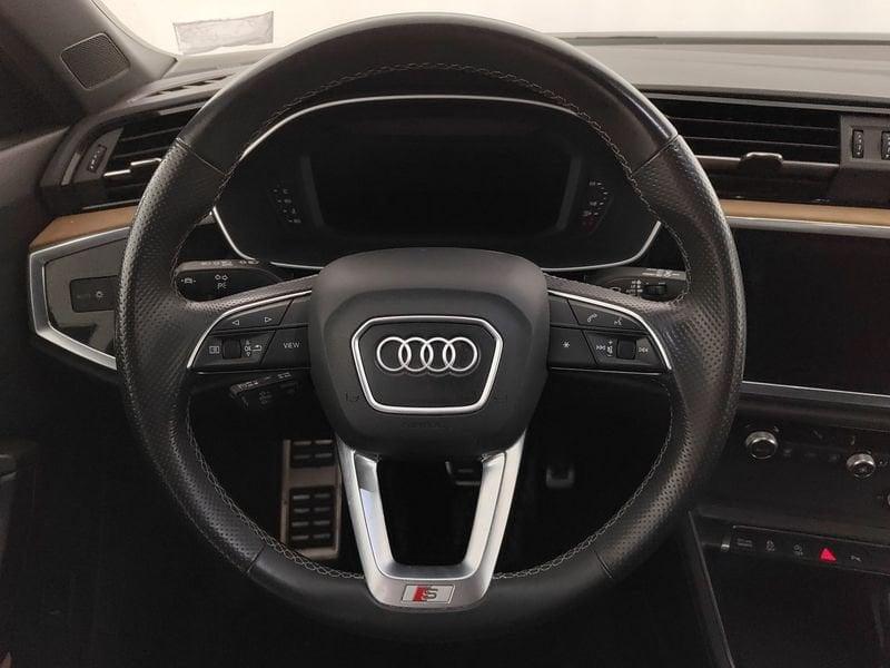 Audi Q3 SPB 35 TDI S tronic!S LINE!NAVI!CAR PLAY!PDC