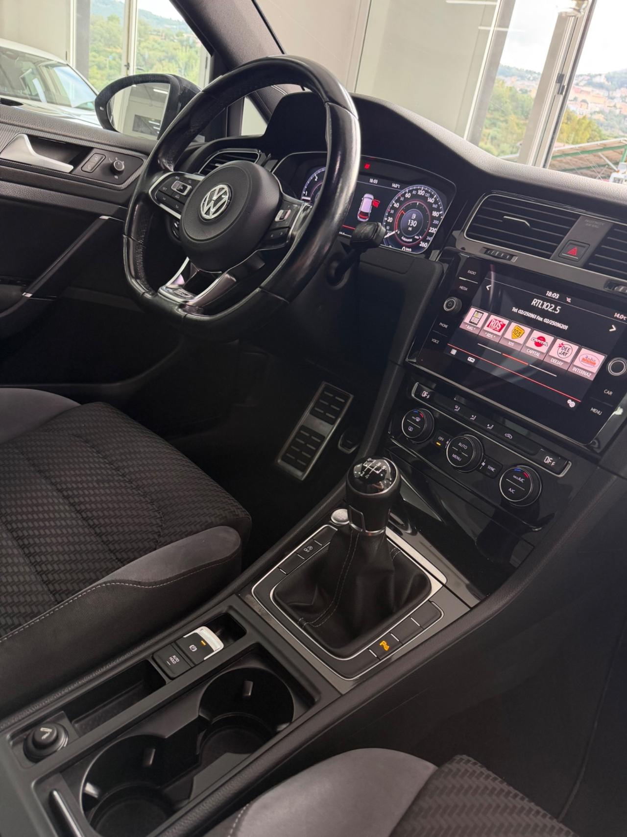 VW GOLF 1.6 TDI 115 CV R LINE finanziabile
