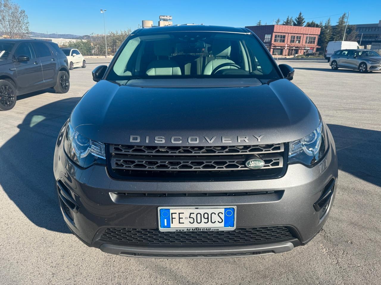 Land Rover Discovery TD4 150 CV GANCIO TRAINO