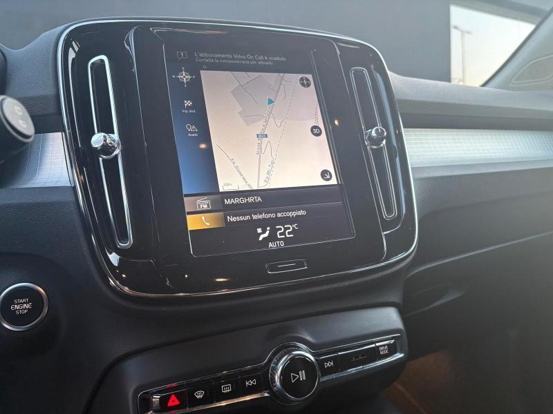 Volvo XC40 2.0 d3 150 CV Momentum my20 2WD