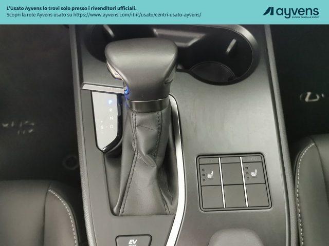 LEXUS UX 250h UX 250 Hybrid Design