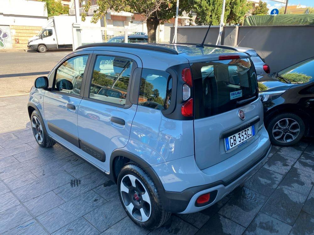 Fiat Panda 1.0 FireFly S&S Hybrid City Cross