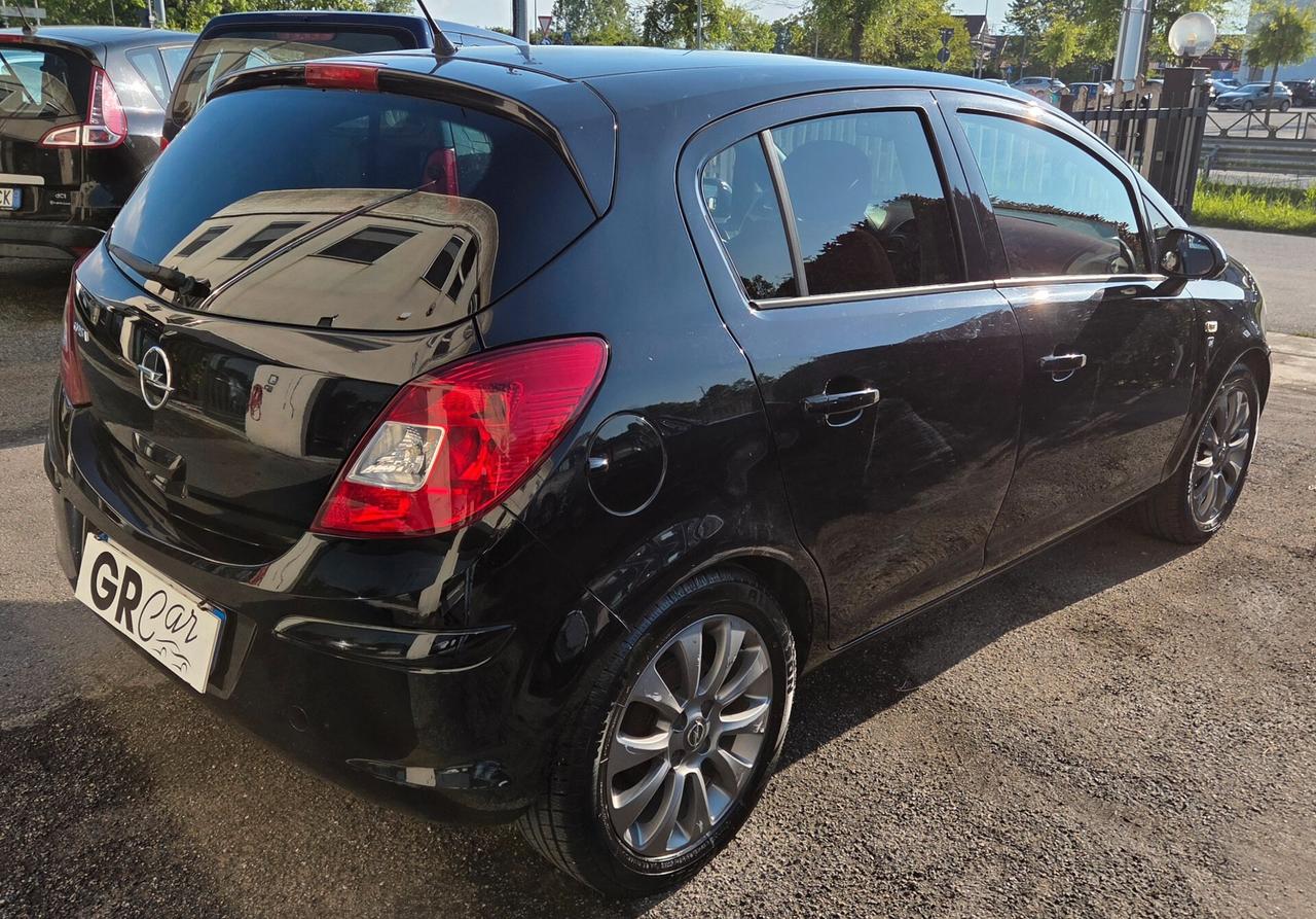 Opel Corsa 1.2 5 porte Enjoy