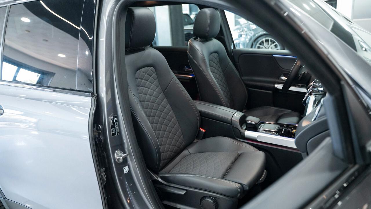 Mercedes-benz GLB 200 D 4MATIC 7 POSTI SPORT PLUS TETTO PACK LUCI XENO FULL OPTIONAL