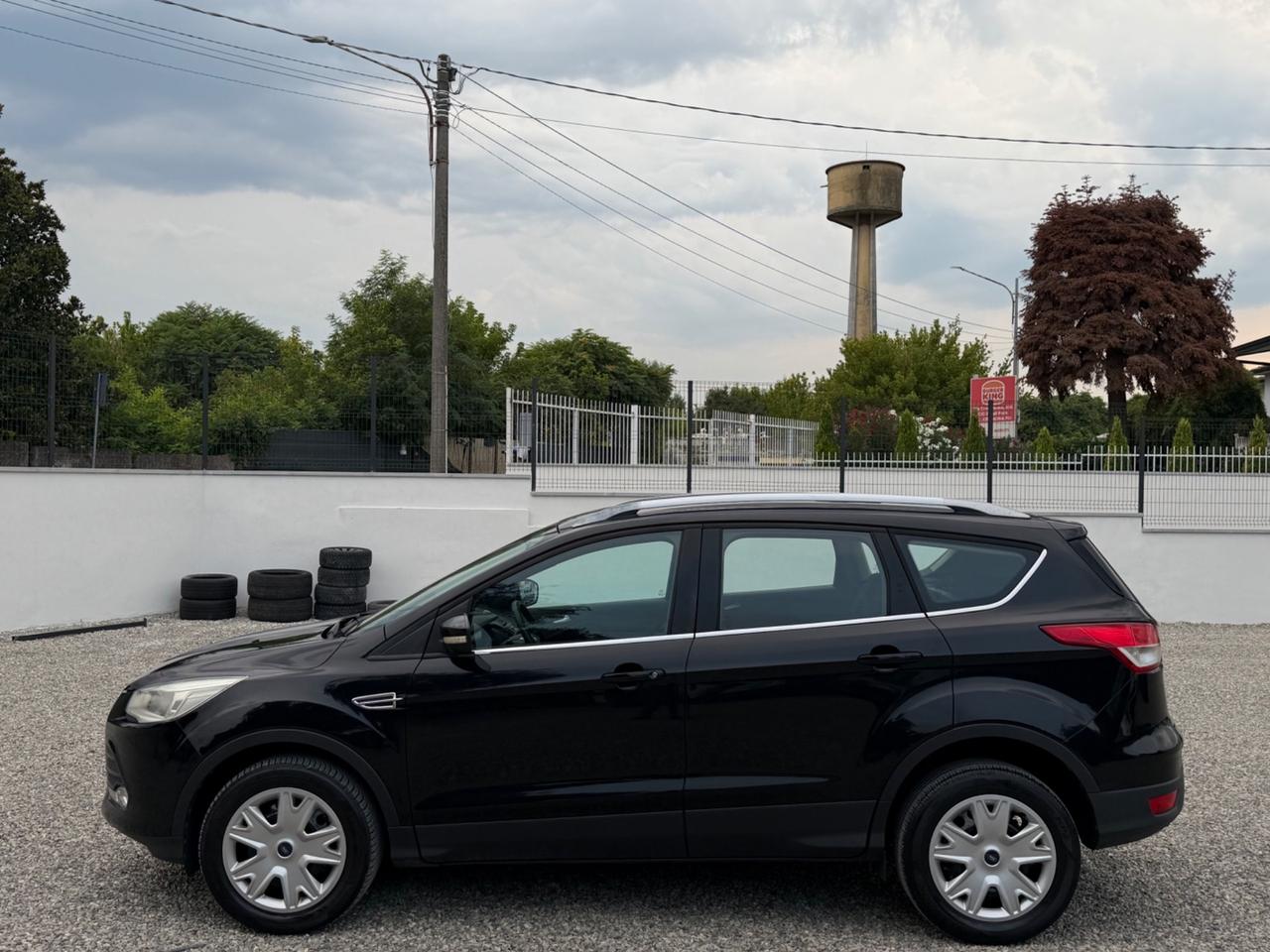 Ford Kuga 2.0 TDCI 140 CV 4WD Titanium