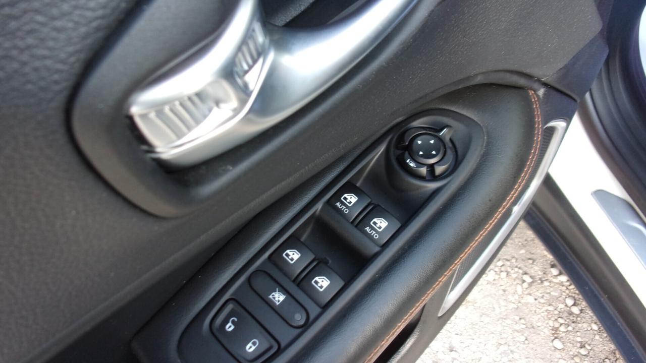 Jeep Compass 2.0 Multijet II aut. 4WD Opening Edition