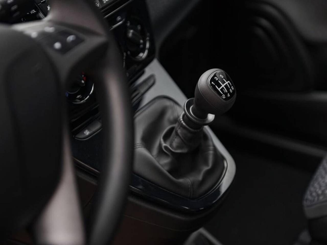 LANCIA Ypsilon III 2021 - Ypsilon 1.0 firefly hybrid Silver s&s 70cv