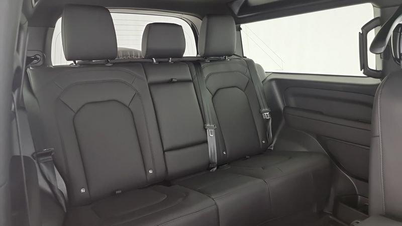 Land Rover Defender 90 3.0D I6 200 CV AWD Auto X-Dynamic SE