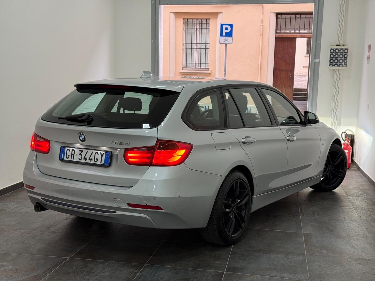 Bmw 316 316d Touring Sport Per Commercianti