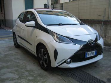 TOYOTA Aygo 1.0 VVT-I 69 CV 5 PORTE X-CITE TSS