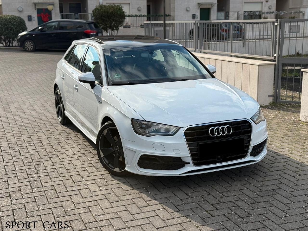 Audi A3 SPB 1.6 TDI 110 CV , S LINE ,TETTO, MATRIX , FULL