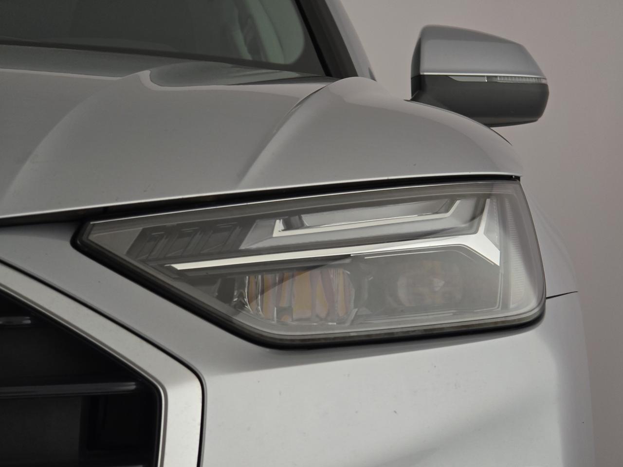 Audi Q5 40 2.0 tdi mhev 12v business advanced quattro s-tronic