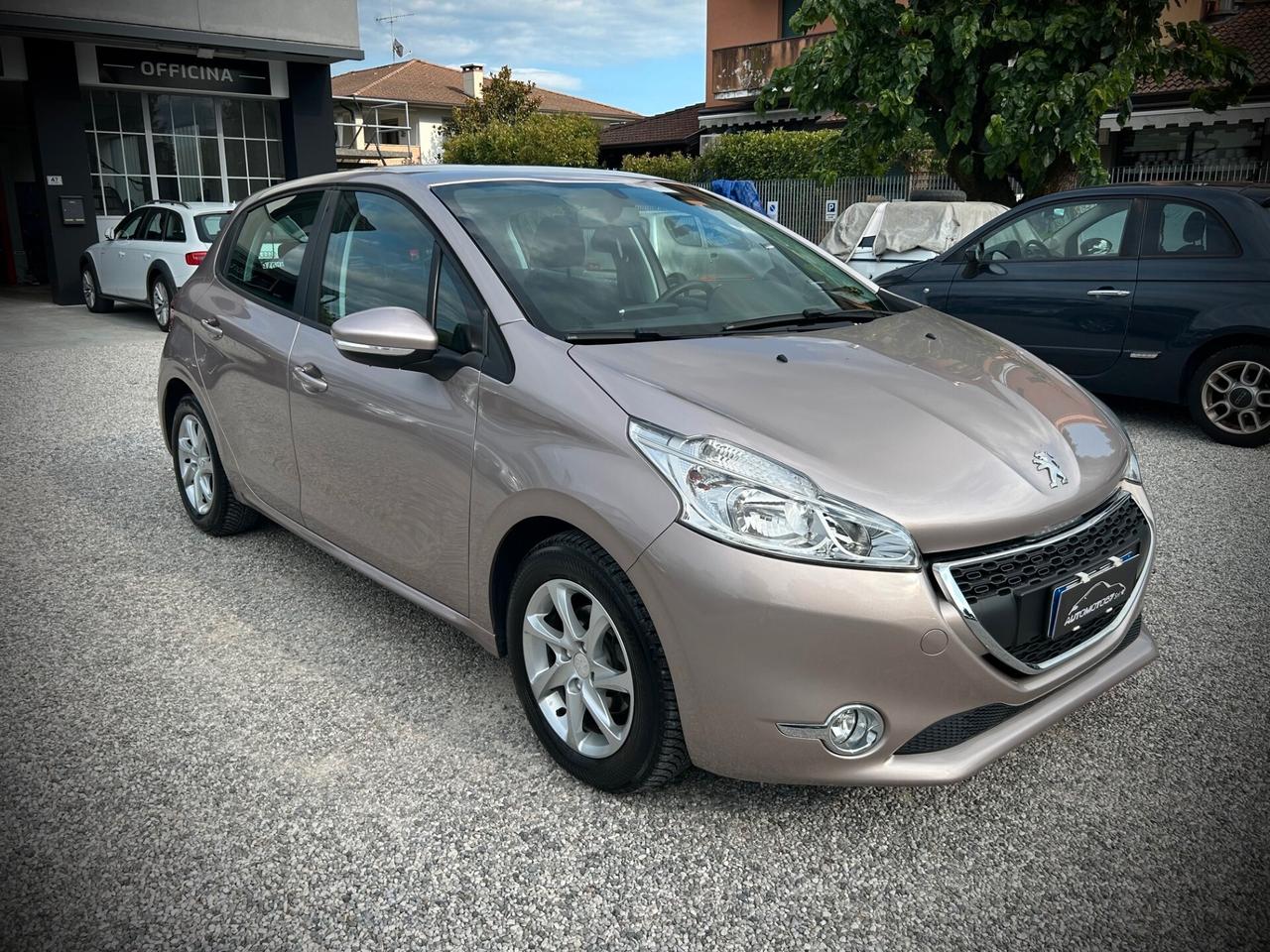 Peugeot 208 1.4 HDi 5 porte -UNIPROPR. - NEOPATENT.