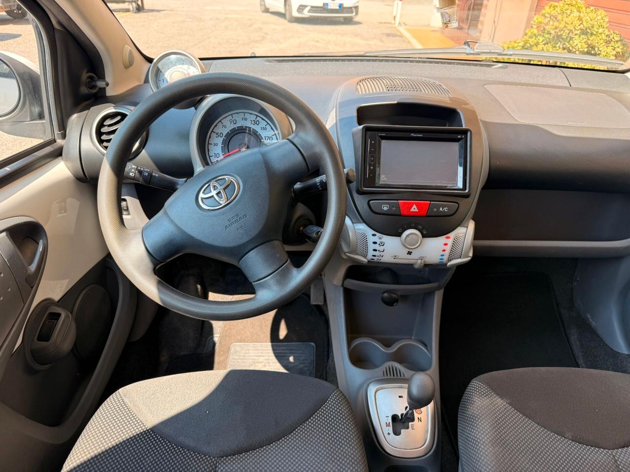 Toyota Aygo 1.0 12V VVT-i 5 porte Lounge MMT