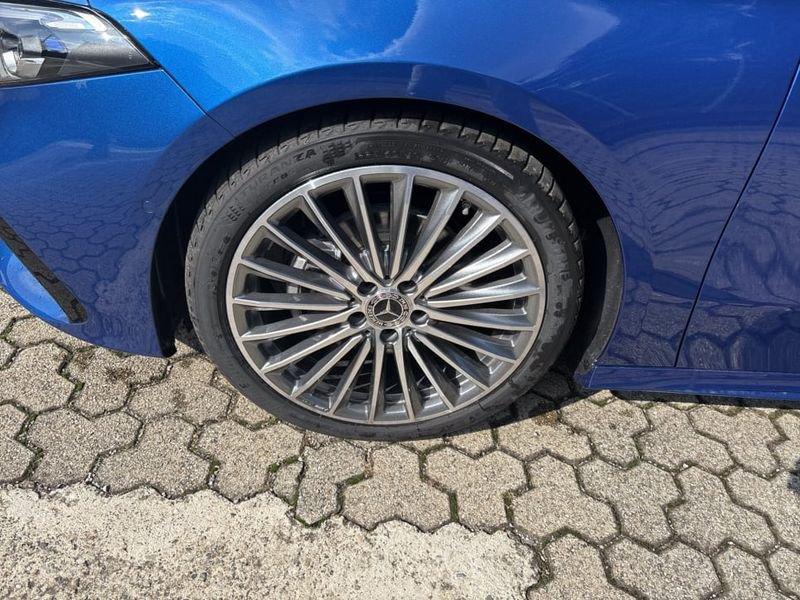 Mercedes-Benz Classe A 180d Automatic AMG Line Advanced Plus Digital Edition