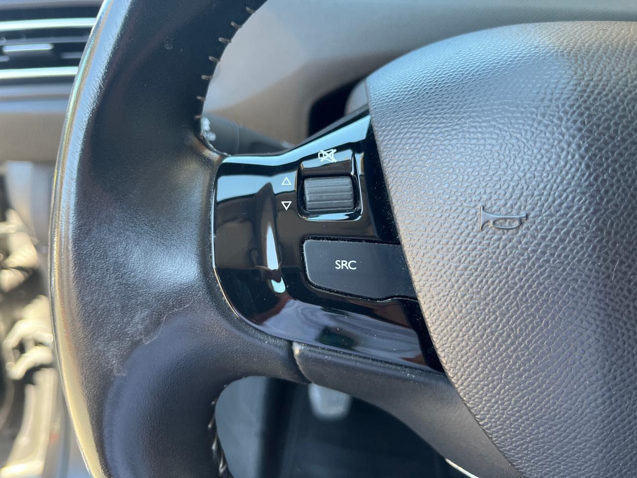 Peugeot 308 BlueHDi 130 S&S SW Allure